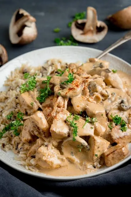 Poulet Stroganoff